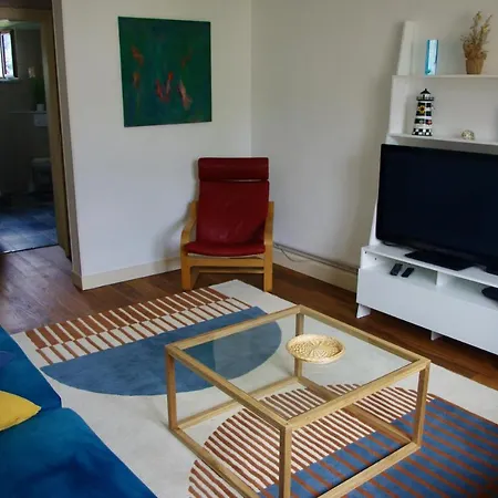 Les Brimbelles Apartment